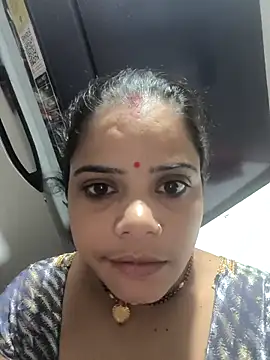 Snapshot of Setty54 chatting on 09-19-25, 02:10 Setty54 online show from 09-19-25, 02:10