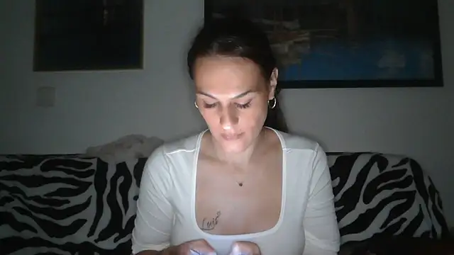 yumara351 online show from 11-15-25, 11:47