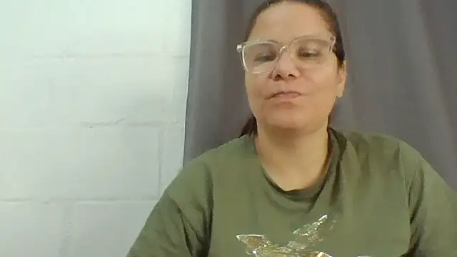 latinamaster online show from 10-22-25, 11:09