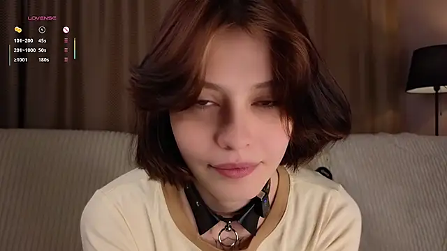 Snapshot of LurleneRamo chatting on 09-22-25, 01:11 LurleneRamo online show from 09-22-25, 01:11