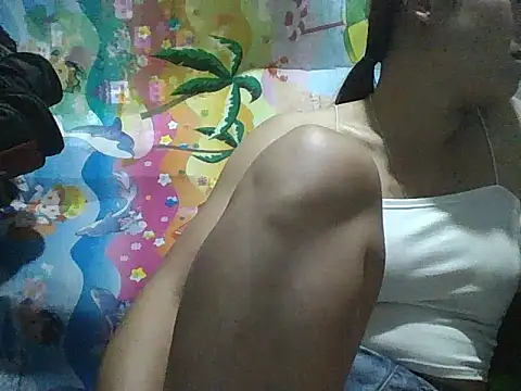 Snapshot of Lee_coope chatting on 10-02-25, 12:58 Lee coope online show from 10-02-25, 12:58