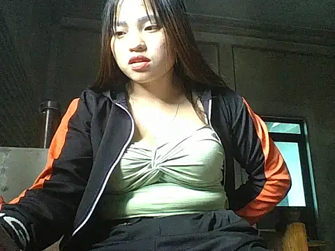 Snapshot of Lee_coope chatting on 09-23-25, 03:35 Lee coope online show from 09-23-25, 03:35