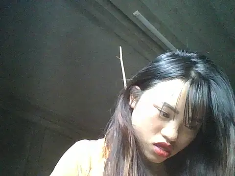 Snapshot of Lee_coope chatting on 10-16-25, 01:14 Lee coope online show from 10-16-25, 01:14