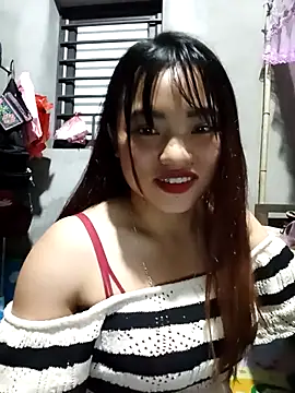 Snapshot of Lee_coope chatting on 10-09-25, 03:23 Lee coope online show from 10-09-25, 03:23