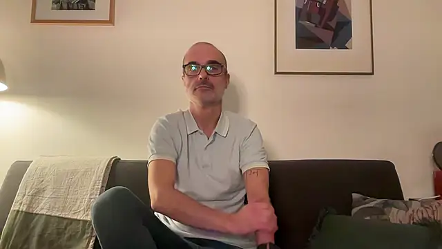 Milkywaymen online show from 01-10-26, 08:15