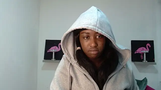 Snapshot of milykabombastik chatting on 10-02-25, 12:30 milykabombastik online show from 10-02-25, 12:30