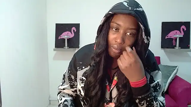 Snapshot of milykabombastik chatting on 10-07-25, 12:28 milykabombastik online show from 10-07-25, 12:28