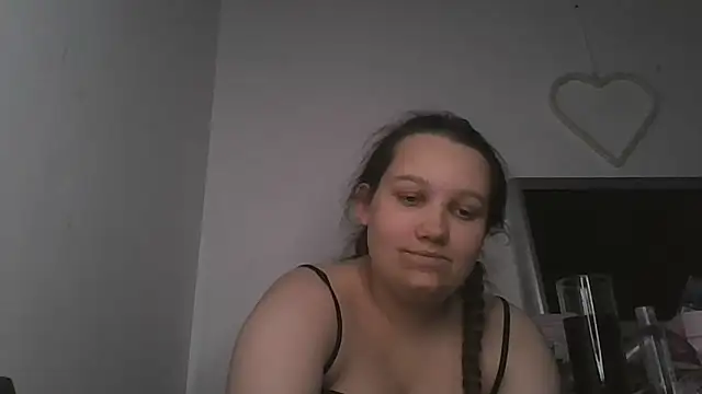 lu official1 online show from 11-23-25, 05:23