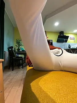 smint06 online show from 10-30-25, 04:26