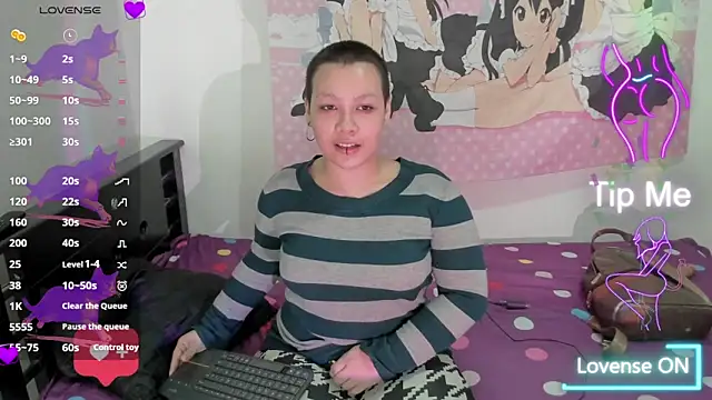 Snapshot of Cherry_vald chatting on 05-31-26, 02:01 Cherry vald online show from 05-31-26, 02:01