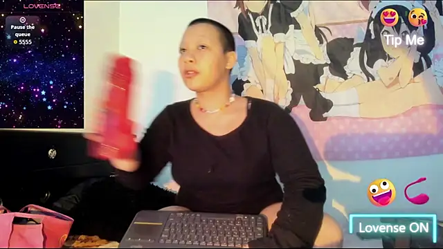 Snapshot of Cherry_vald chatting on 05-17-26, 12:38 Cherry vald online show from 05-17-26, 12:38