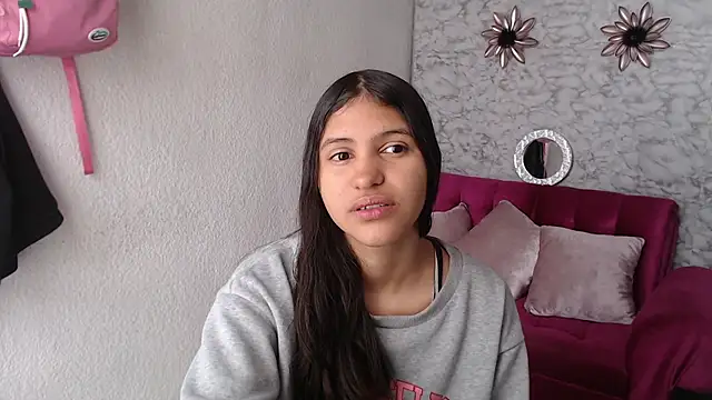 Evagirl69 online show from 11-25-25, 06:08