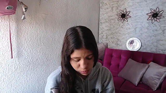 Evagirl69 online show from 06-12-26, 12:25