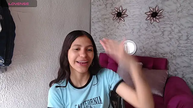 Evagirl69 online show from 07-17-26, 12:24
