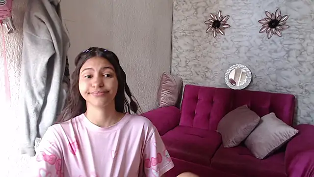 Evagirl69 online show from 06-02-26, 12:27