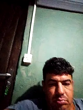 branquinho3 online show from 04-06-26, 02:18