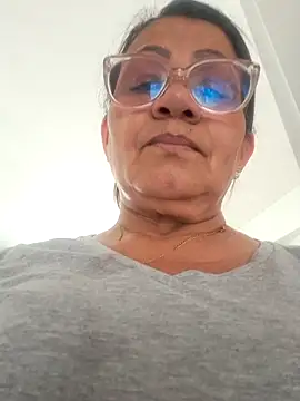 Vickysweeeettt online show from 12-19-25, 05:15