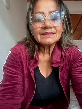 Vickysweeeettt online show from 04-18-26, 09:04