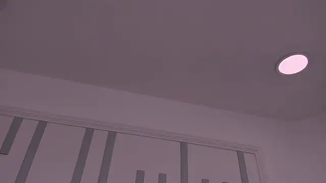 scarletross  online show from 05-08-26, 03:05
