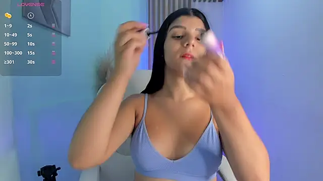 PauliinaBelle  online show from 10-13-25, 12:18