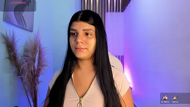 PauliinaBelle  online show from 12-20-25, 01:14