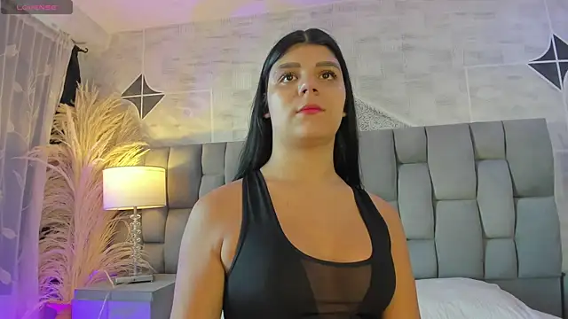 PauliinaBelle  online show from 07-27-26, 01:07