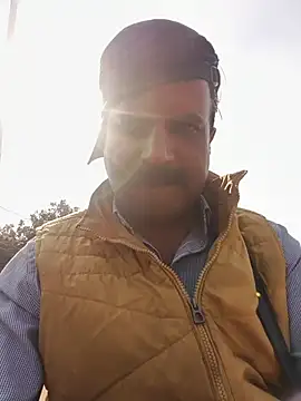 vardh033 online show from 11-12-25, 08:18