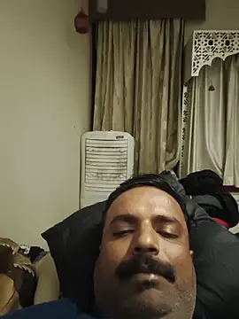 vardh033 online show from 11-26-25, 09:15