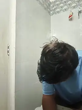 vardh033 online show from 03-27-26, 01:58