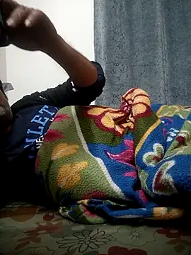 vardh033 online show from 03-21-26, 04:33