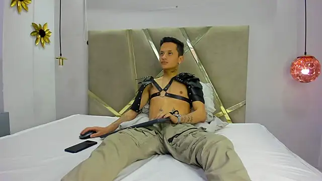 SkinnyZetth online show from 10-02-25, 04:49