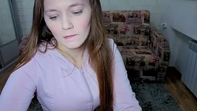 Snapshot of AlisaWyn chatting on 09-09-25, 01:31 AlisaWyn online show from 09-09-25, 01:31