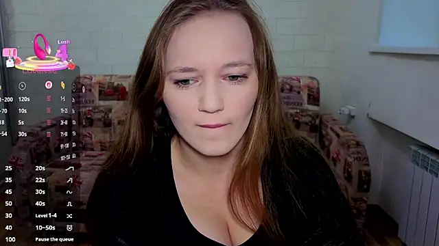 Snapshot of AlisaWyn chatting on 09-12-25, 11:54 AlisaWyn online show from 09-12-25, 11:54