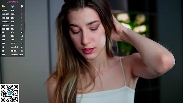 Quinavelle online show from 01-18-26, 06:39