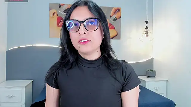 Sara mora  online show from 06-11-26, 07:11