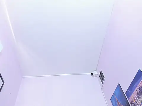 monalind220 online show from 04-15-26, 02:43