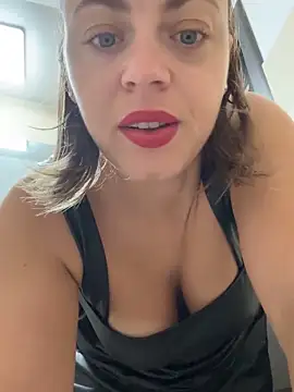 ladywithbigass online show from 10-07-25, 05:08