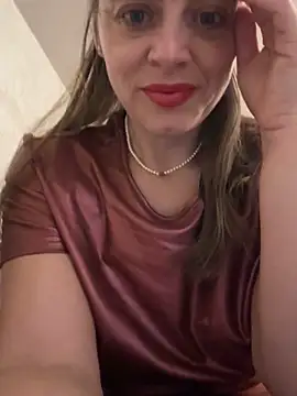 ladywithbigass online show from 11-17-25, 06:06