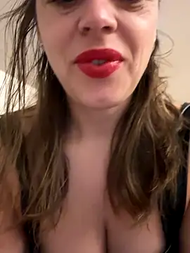 ladywithbigass online show from 11-10-25, 05:45