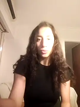 Snapshot of Souphicherry chatting on 09-17-25, 11:07 Souphicherry online show from 09-17-25, 11:07