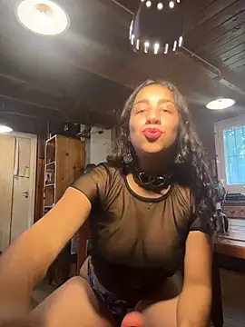 Souphicherry online show from 03-25-26, 08:41