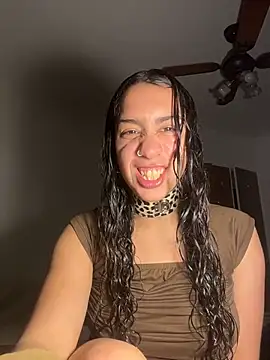Snapshot of Souphicherry chatting on 06-28-26, 11:22 Souphicherry online show from 06-28-26, 11:22