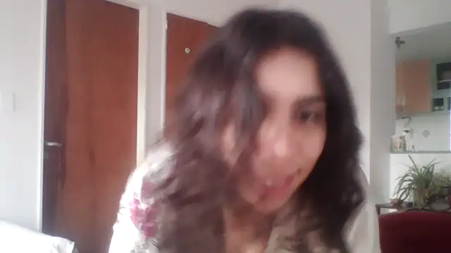 Snapshot of Souphicherry chatting on 10-12-25, 08:21 Souphicherry online show from 10-12-25, 08:21
