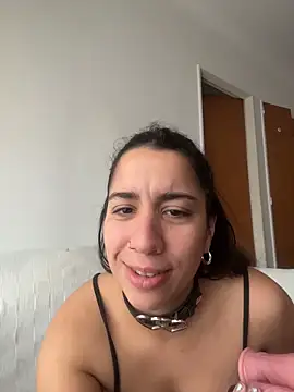 Snapshot of Souphicherry chatting on 06-27-26, 08:04 Souphicherry online show from 06-27-26, 08:04
