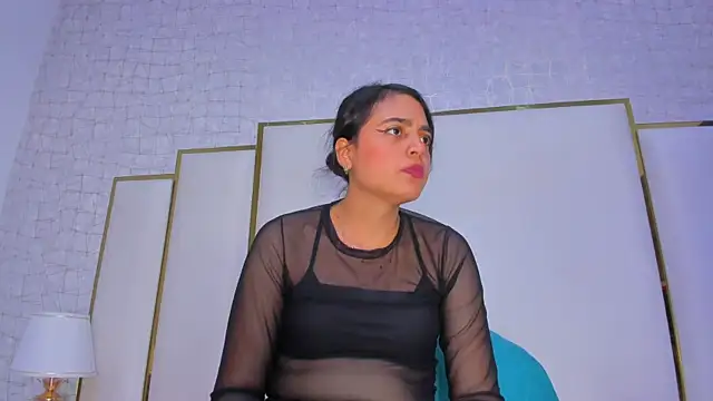 thalia888  online show from 11-22-25, 07:13