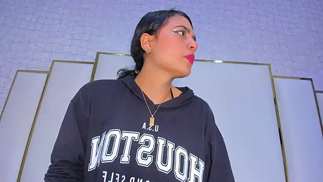 thalia888  online show from 11-29-25, 07:03