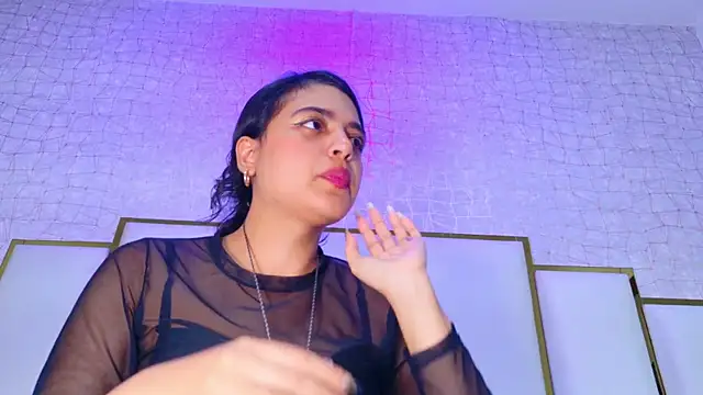 Snapshot of thalia888_ chatting on 05-26-26, 07:12 thalia888 online show from 05-26-26, 07:12