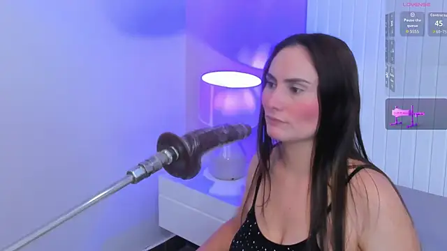 lauren stone  online show from 07-16-26, 07:33