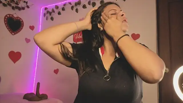 MiaCollinssx online show from 02-24-26, 01:56