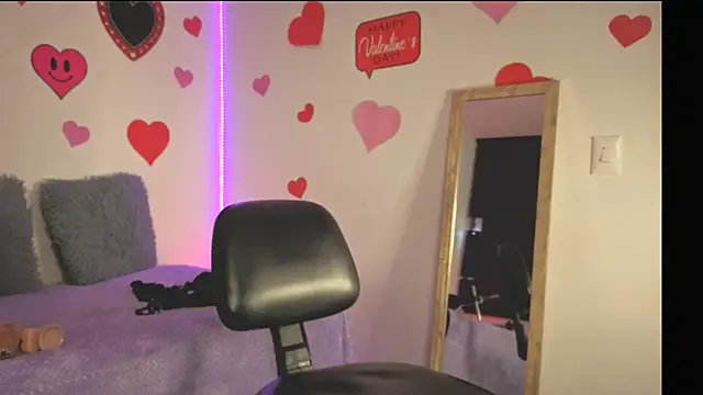 MiaCollinssx online show from 02-13-26, 01:22